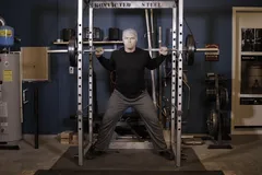 Squat explosif bandes inversées