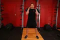 Squat avant avec deux kettlebells