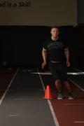 Sprint sautillé latéral