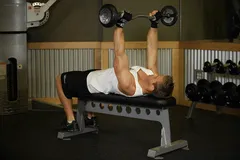 Barre au front