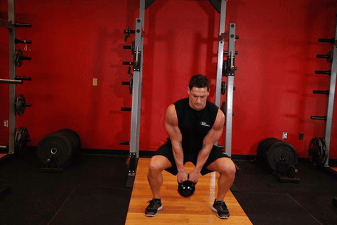 Épaulé paume ouverte kettlebell