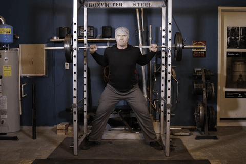 Squat explosif bandes inversées
